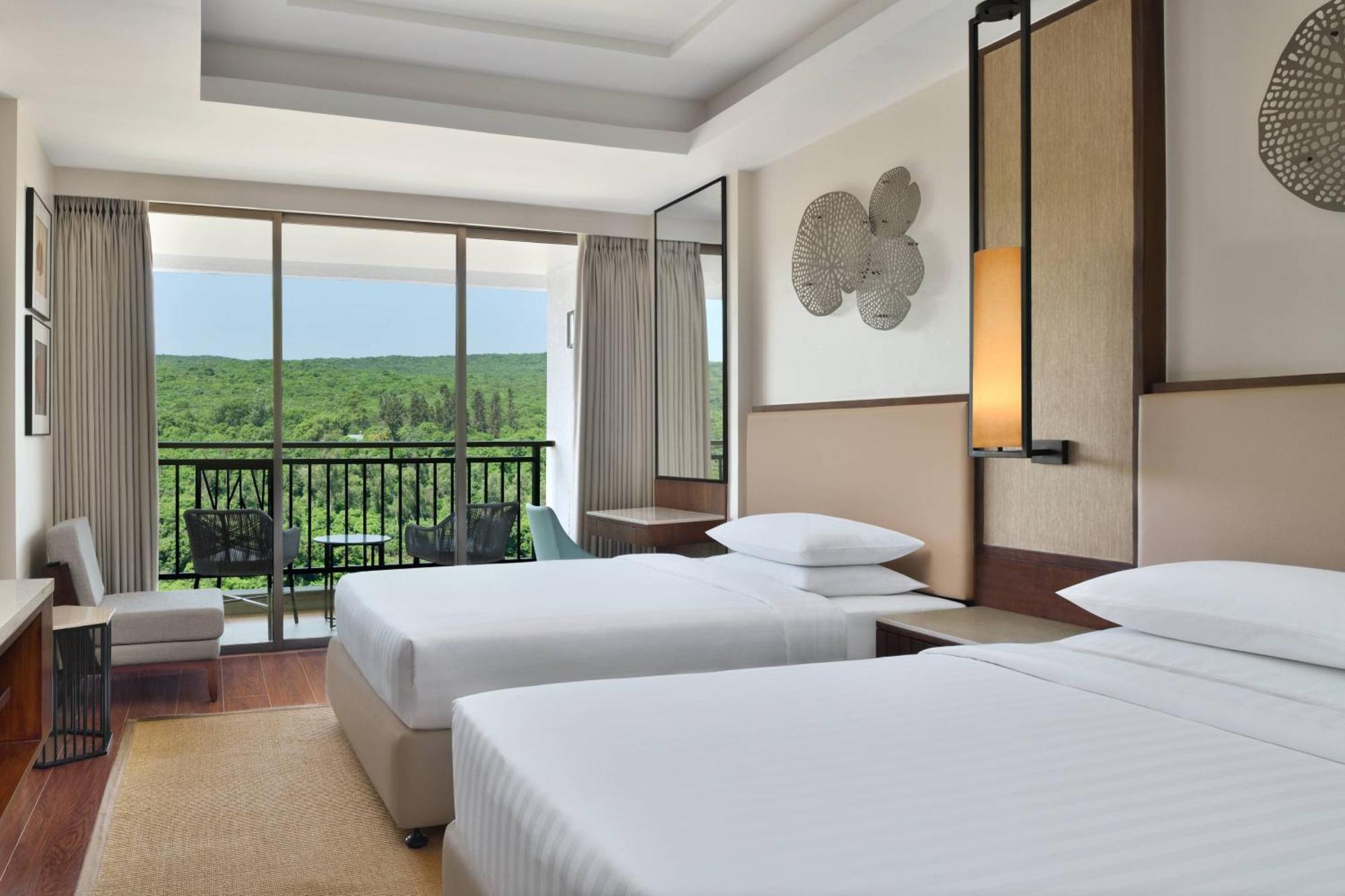 Courtyard By Marriott Mahabaleshwar Hotel Buitenkant foto