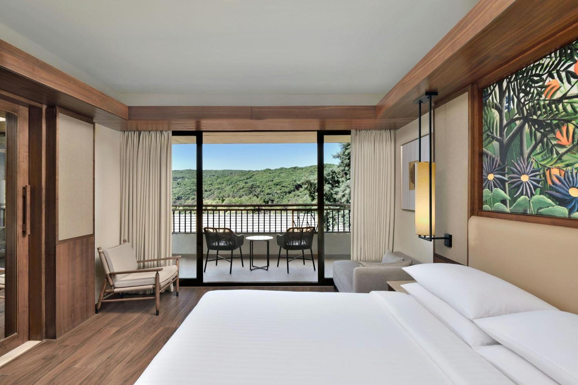 Courtyard By Marriott Mahabaleshwar Hotel Buitenkant foto